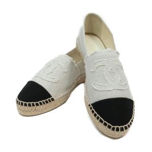 Non authentic Classic Chanel espadrilles